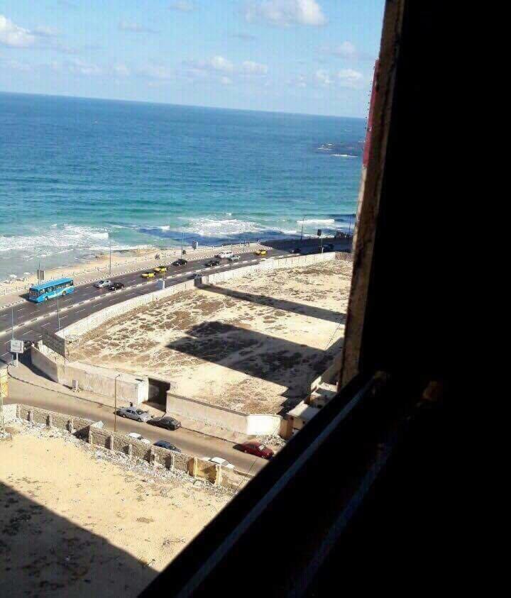 Cozy New 2 Bd Amazing Beach View Next To Hilton Hotel Family Only !العائلات فقط Александрия Екстериор снимка